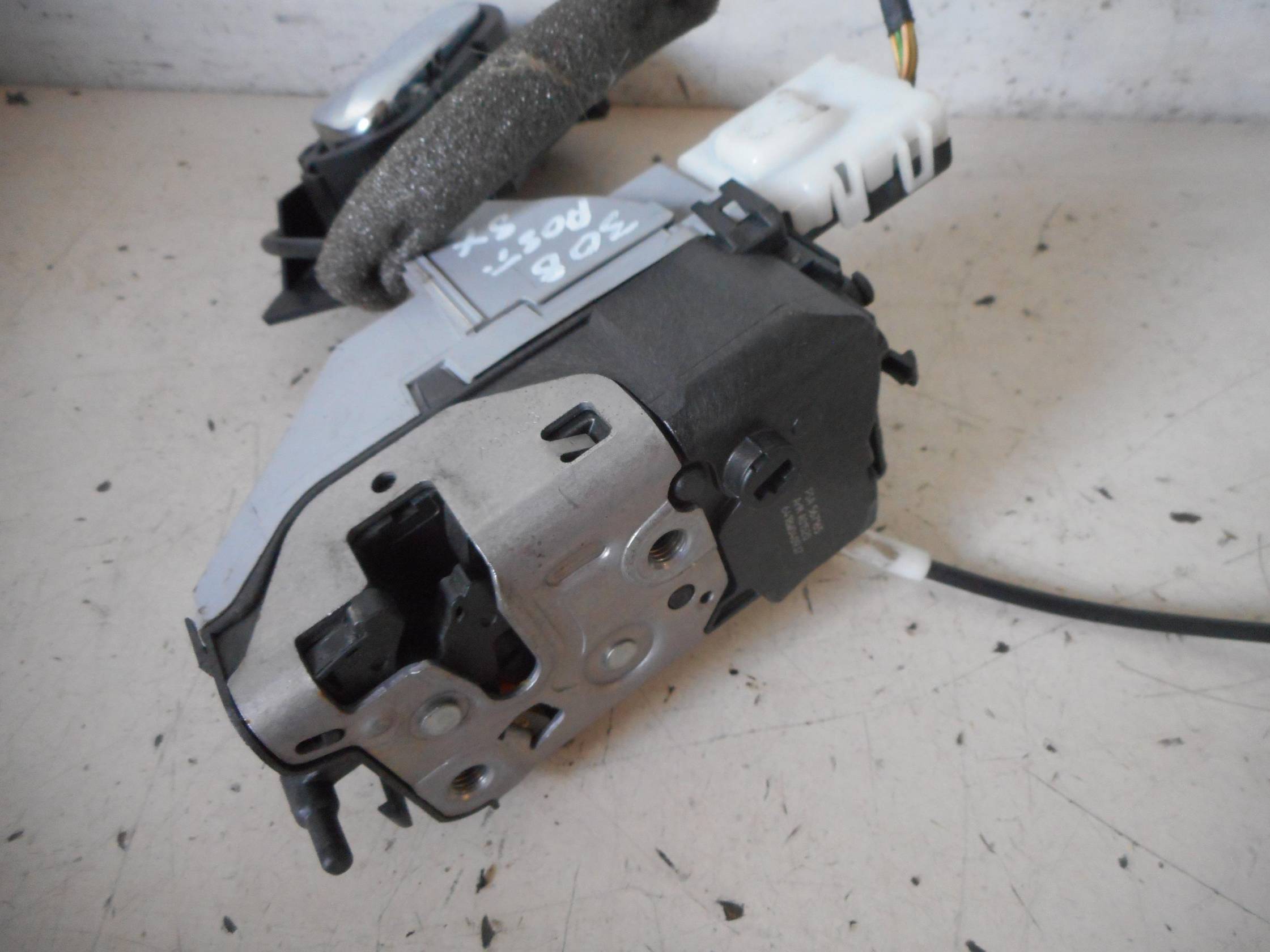 Serratura porta post. sx.